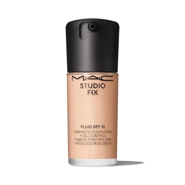 MAC Cosmetics Matt smink SPF 15 Studio Fix (Fluid) 30 ml N4.5