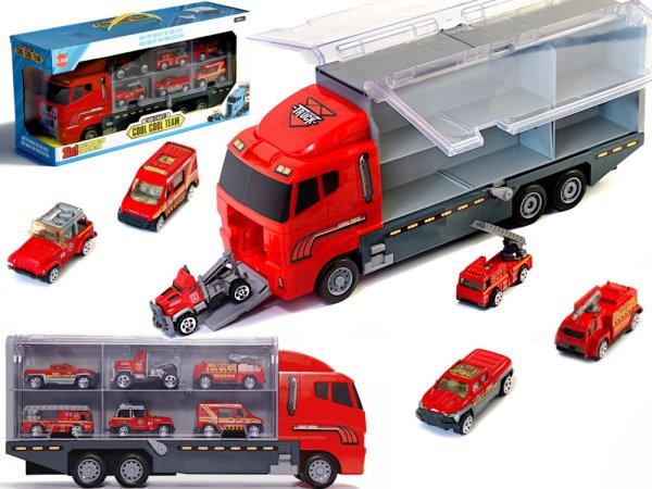 Tűzoltó autók szállító teherautóval