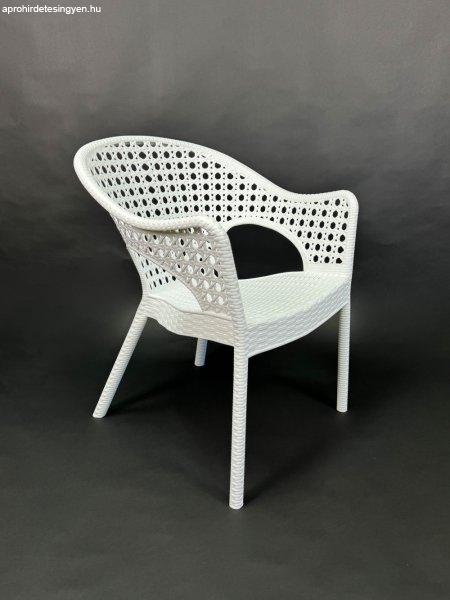 XXL Erős műrattan kerti szék stabil 150 kg terhelhetőséggel, Fehér