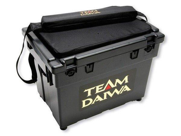 Daiwa Team Daiwa Seat Box 600 54x37x41cm horgász ülőláda (15811-600)