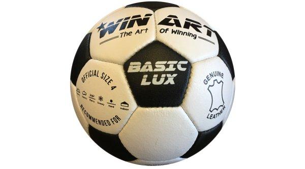 Bőr focilabda, 4-s méret WINART BASIC LUX