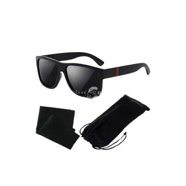 Napszemüveg Trizand 21150 - divatos napszemüveg, fényvédő lencsék, UV
védelem, stílusos design, trendi színű bütykölők.