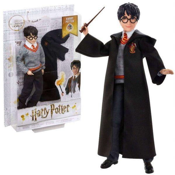 Harry Potter baba Gryffindor iskolai öltözékben + pálca FYM50