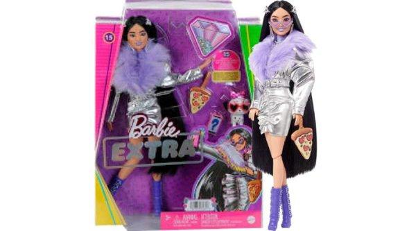 Barbie EXTRA Baba lila szőrmés ezüst kabátban