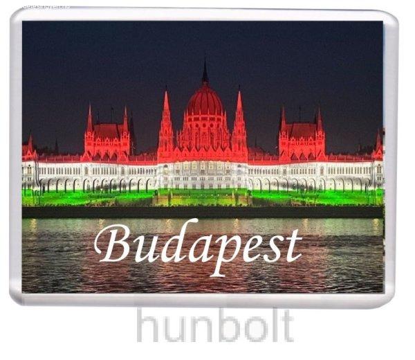 Budapest-Országház nemzeti színben, alsó felirattal hűtőmágnes (műanyag
keretes)