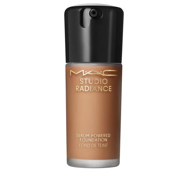 MAC Cosmetics Hidratáló smink Studio Radiance (Serum Powered
Foundation) 30 ml NC50