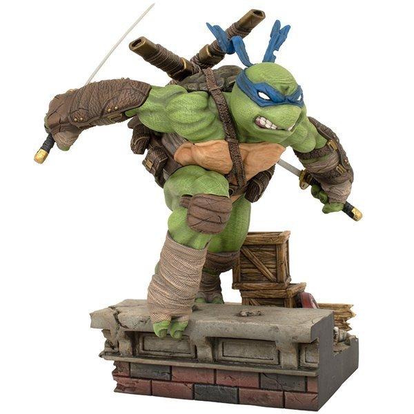 Szobor Teenage Mutant Ninja Turtle: Leonardo 23 cm
