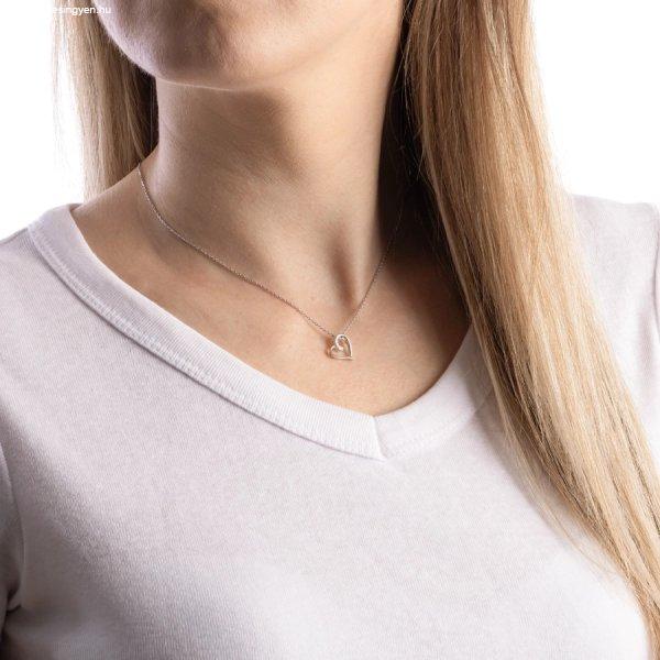925 Ezüst nyaklánc - szívkontúr három átlátszó briliánssal