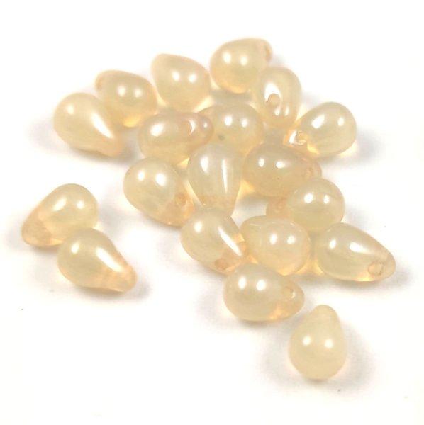 Cseh préselt csepp gyöngy - Opal Light Beige - 4x6mm