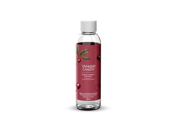 Yankee Candle Csere utántöltő aroma diffúzorba Signature
Black Cherry Reed 200 ml