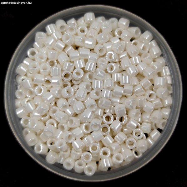 Miyuki delica gyöngy 0203 - Ceylon Cream - 10/0