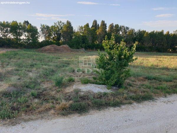 Eladó telek Tordas, 	Gyúrói út