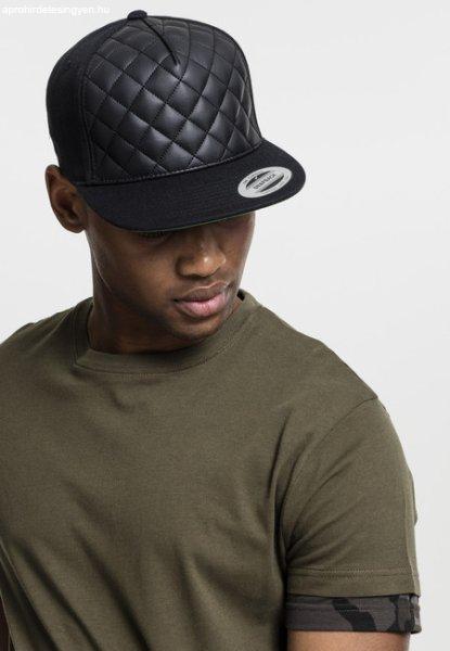 Urban Classics Diamond Quilted Snapback black