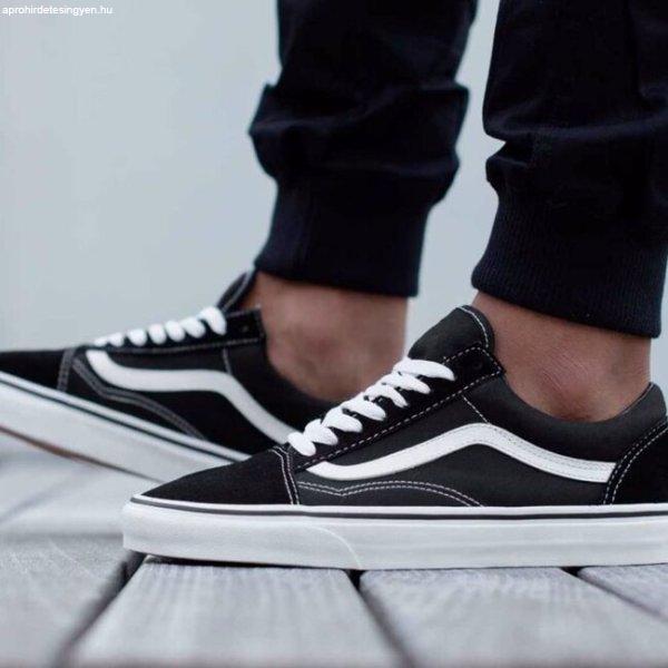 Cipo VANS UA OLD SKOOL Black/White