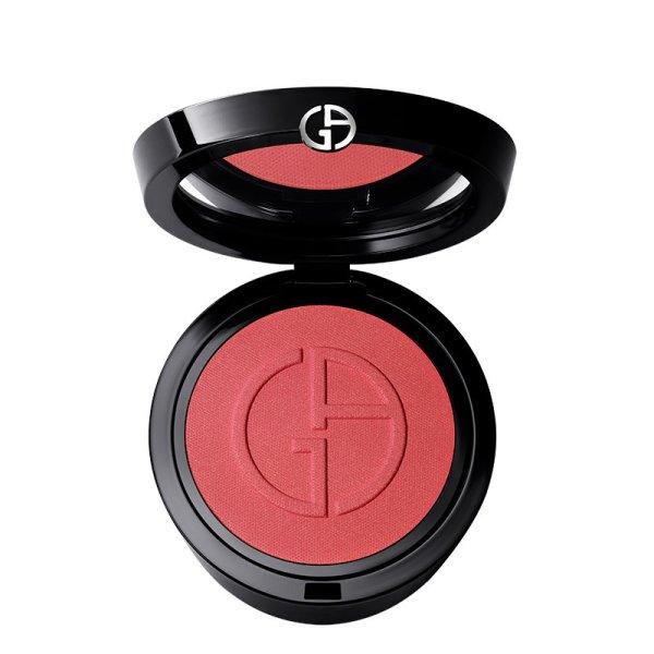 Giorgio Armani Púderes pirosító Luminous Silk (Glow Blush) 3,6 g
40