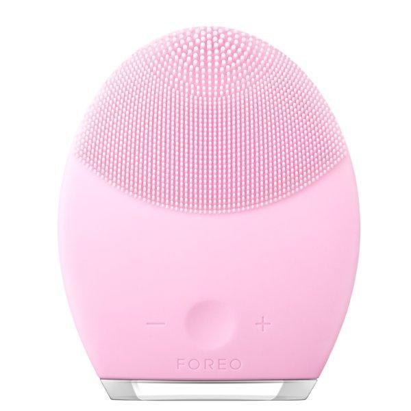 Foreo LUNA 2 Tisztító szónikus kefe ránctalanító
hatással for Oily Skin