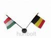 Nemzeti s Belgium zszlk asztali tartval