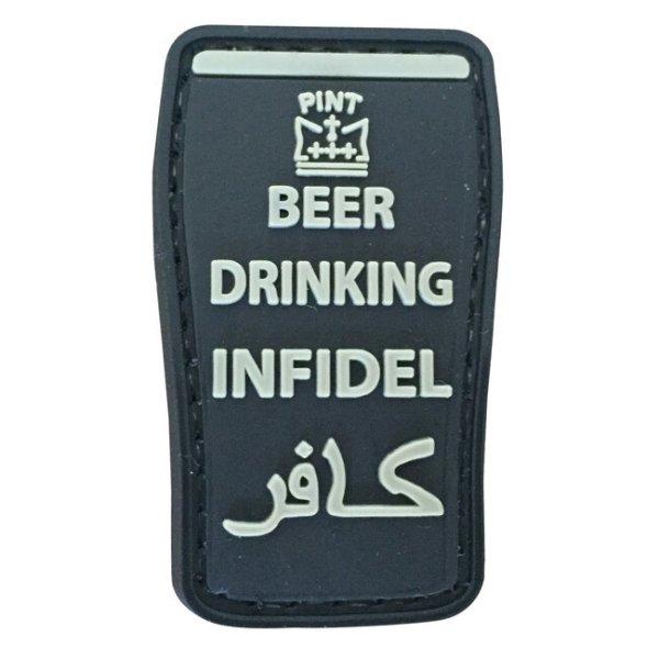 WARAGOD Tapasz 3D Beer Drinking Infidel  feketer 3x5cm