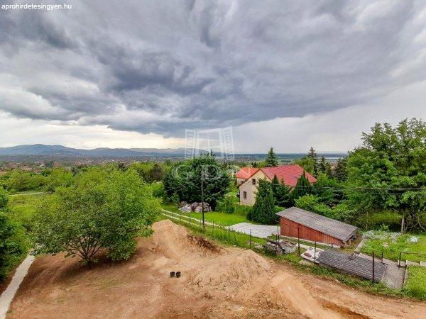 Eladó családi ház Budakalász, 	Ezüsthegy Panorámás részén