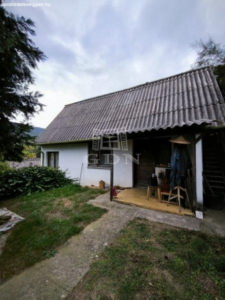 Eladó családi ház Tahitótfalu, 	panorámás részén