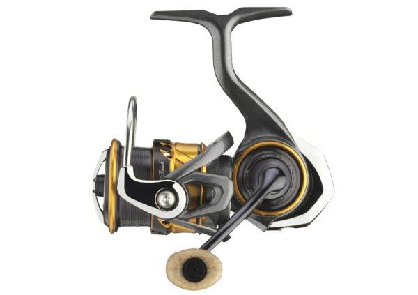 Daiwa 22 Silver Creek MQ LT 2000 S-H pergető orsó (10307-200)