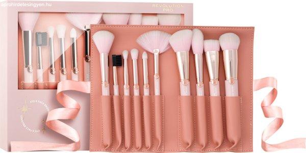 Revolution PRO Ecsetek készlet x Influencer Overnight Full Beat Brush Set &
Roll