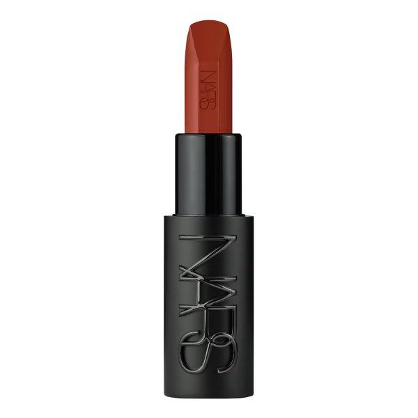 NARS Hosszantartó ajakrúzs (Explicit Lipstick) 3,8 g 805 Rendez-Vous