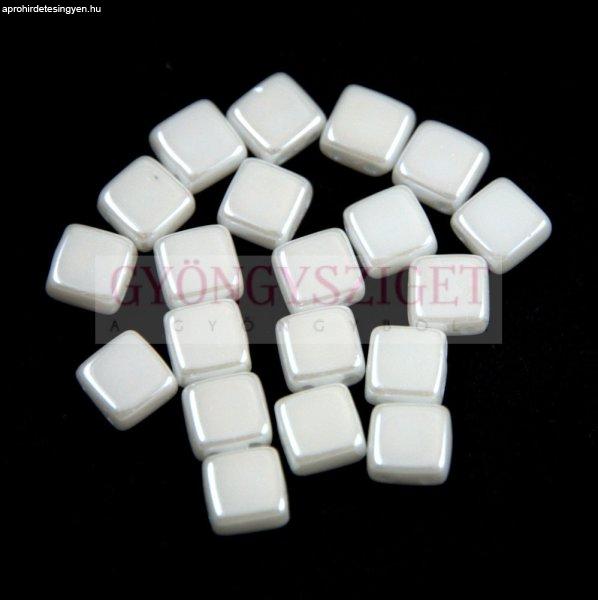 Tile gyöngy - White Alabaster Pearl Luster - 6x6mm