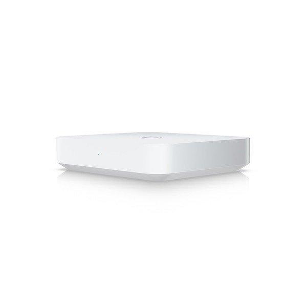 UBiQUiTi Vezetékes Router Gateway 4x2,5Gbit (LAN) + 1x2,5Gbit (WAN), IPS/IDS
védelem, OpenVPN, Asztali - UXG-MAX