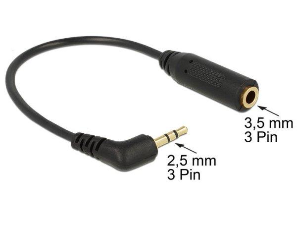 DeLock Audio Cable Stereo jack 2,5mm 3 pin male angled > Stereo jack 3,5mm 3
pin female