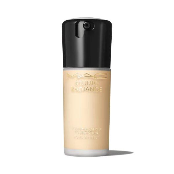 MAC Cosmetics Hidratáló smink Studio Radiance (Serum Powered
Foundation) 30 ml NC12