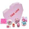 Bomb Cosmetics Aj&#xE1;nd&#xE9;kcsomag True Love
