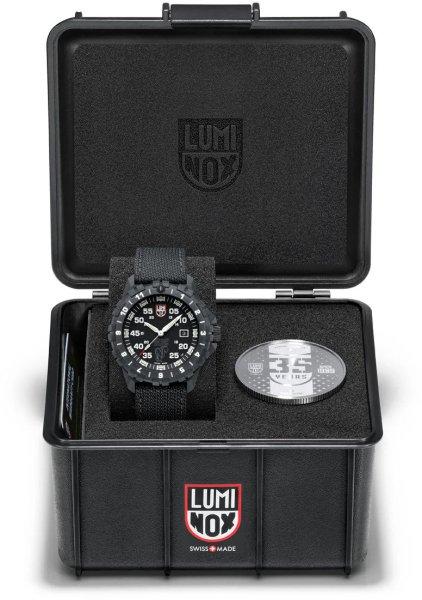 Luminox 35th Anniversary Set Air Lockheed F-117 Nighthawk x Skunk Works
XA.6442.H.SZETT