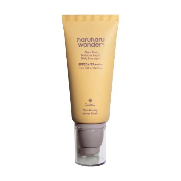 Haruharu Wonder Fényvédő krém arcra SPF 50+ Black Rice
(Moisture Airyfit Daily Sunscreen) 50 ml