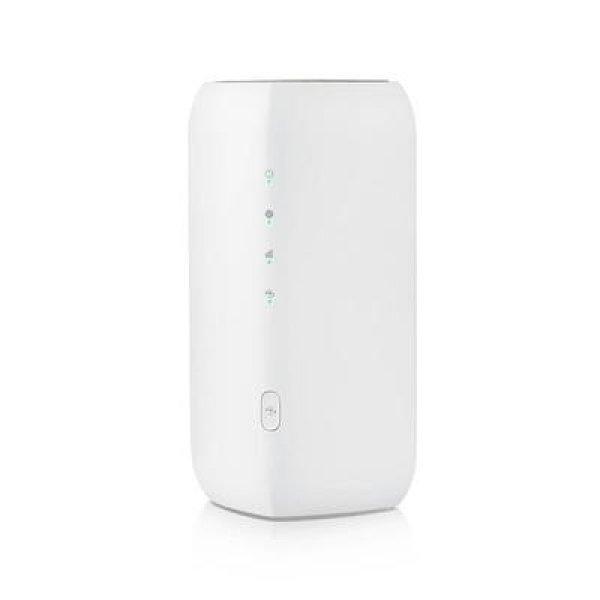 ZYXEL 4G/5G Modem + Wireless Router Dual Band AX1800 2xLAN(1000Mbps) + 1xUSB + 1
év Nebula Pro License, FWA505-EU0102F