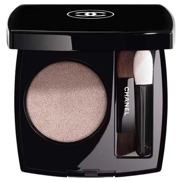 Chanel Tartós szemhéjfesték Ombre Essentielle (Eyeshadow) 1,9 g
236 Brun Talpa