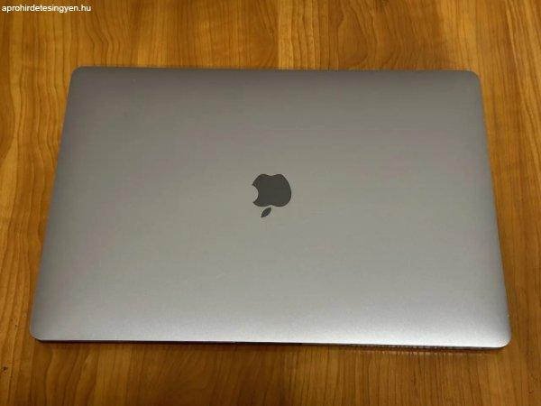 Apple MacBook Pro 2018 A1990 / i7-8850H / 32GB / 512 SSD / CAM / 2K+ / US / B /
használt laptop