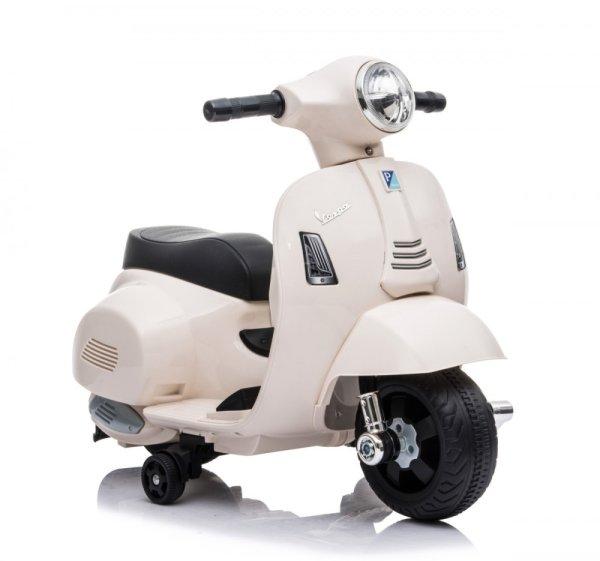 VESPA elektromos kismotor GTS Super Sport - Fehér 