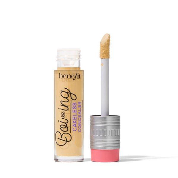 Benefit Magasan fedő folyékony korrektor Boi-Ing (Cakeless Concealer)
5 ml 6.4