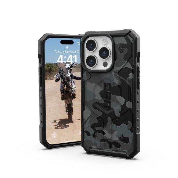 ( UAG ) Urban Armor Gear Pathfinder compatible with Magsafe for IPHONE 15 PRO
midnight camo