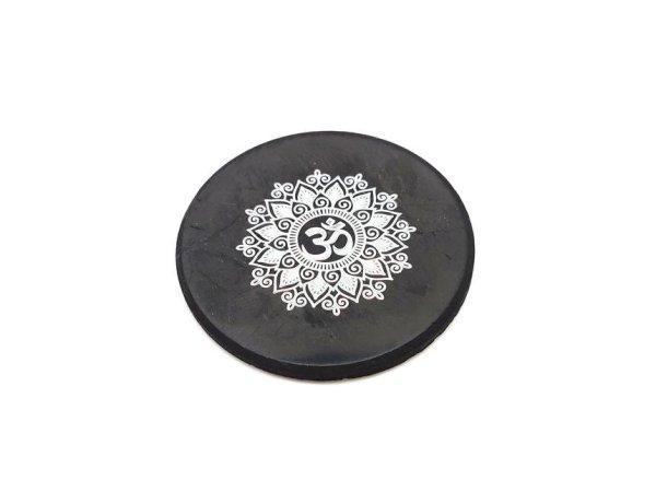 Shungit korong om mandala ezüst matricás 50mm