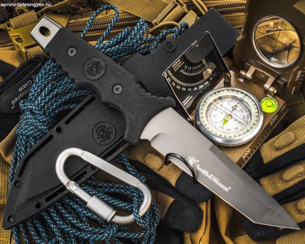 Smith & Wesson Fixed Special Ops Tanto Plain SW7 kés