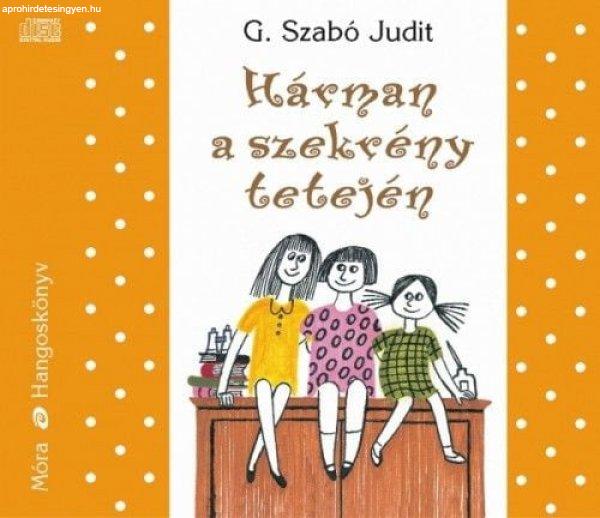 Hárman a szekrény tetején - Hangoskönyv