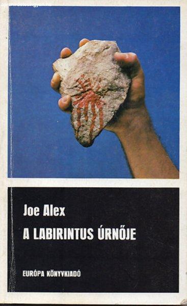 A labirintus úrnője - Joe Alex