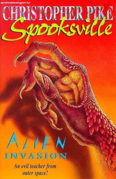 Spooksville: Alien Invasion - Christopher Pike