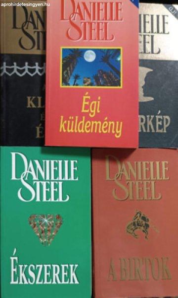 A birtok + Égi küldemény + Ékszerek + Tükörkép + A klón és én (5
kötet) - Danielle Steel könyvcsomag