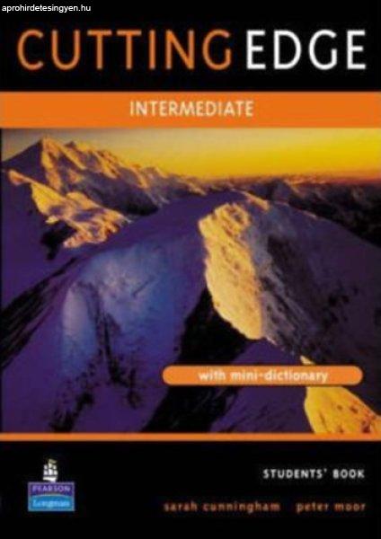 New Cutting Edge Intermediate Student's Book - Moore, Peter; Sarah
Cunningham