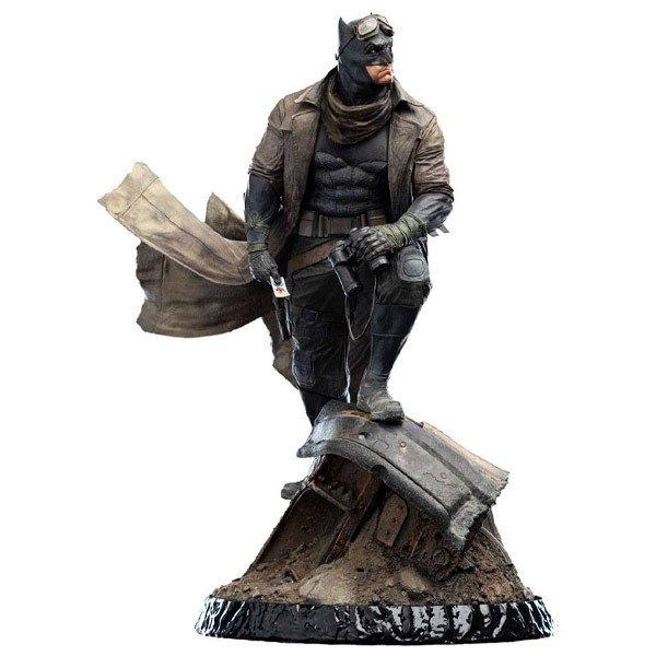 Szobor Knightmare Batman Art Scale 1:4 (DC)