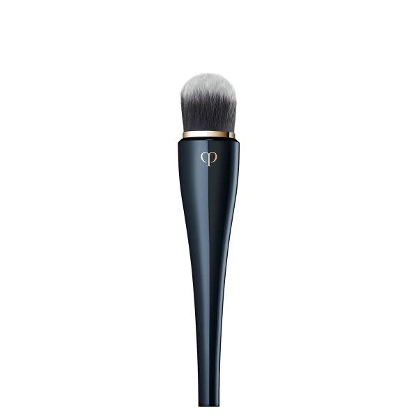 Clé de Peau Beauté Kozmetikai sminkecset (Light Coverage Foundation
Brush)