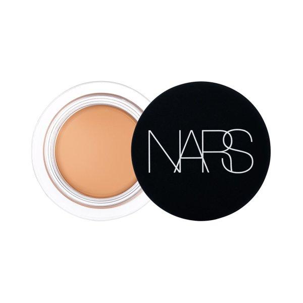 NARS Mattító korrektor (Soft Matte Complete Concealer) 6,2 g Ginger